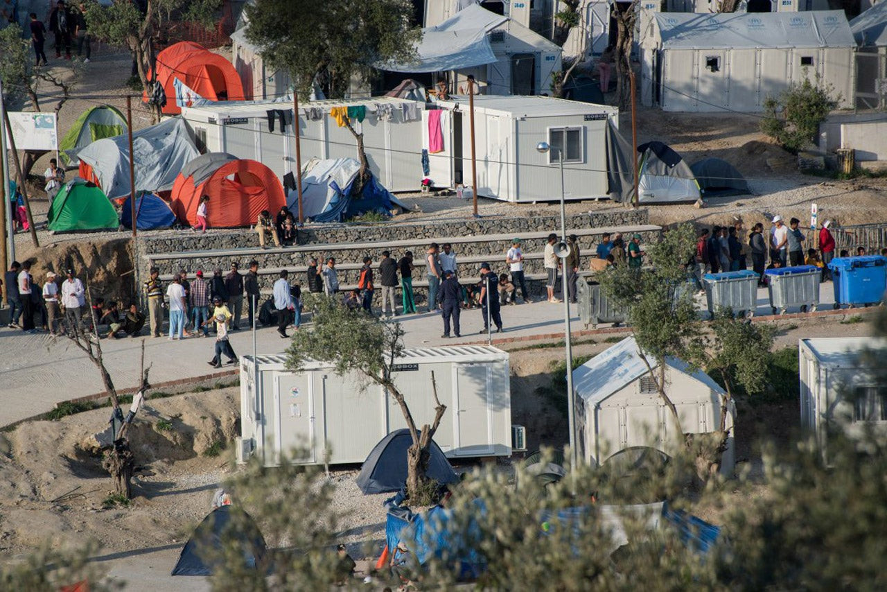 Spiegel: «Μόρια, η ντροπή της Ευρώπης»